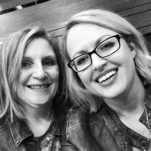 Meet your Posher, Joni